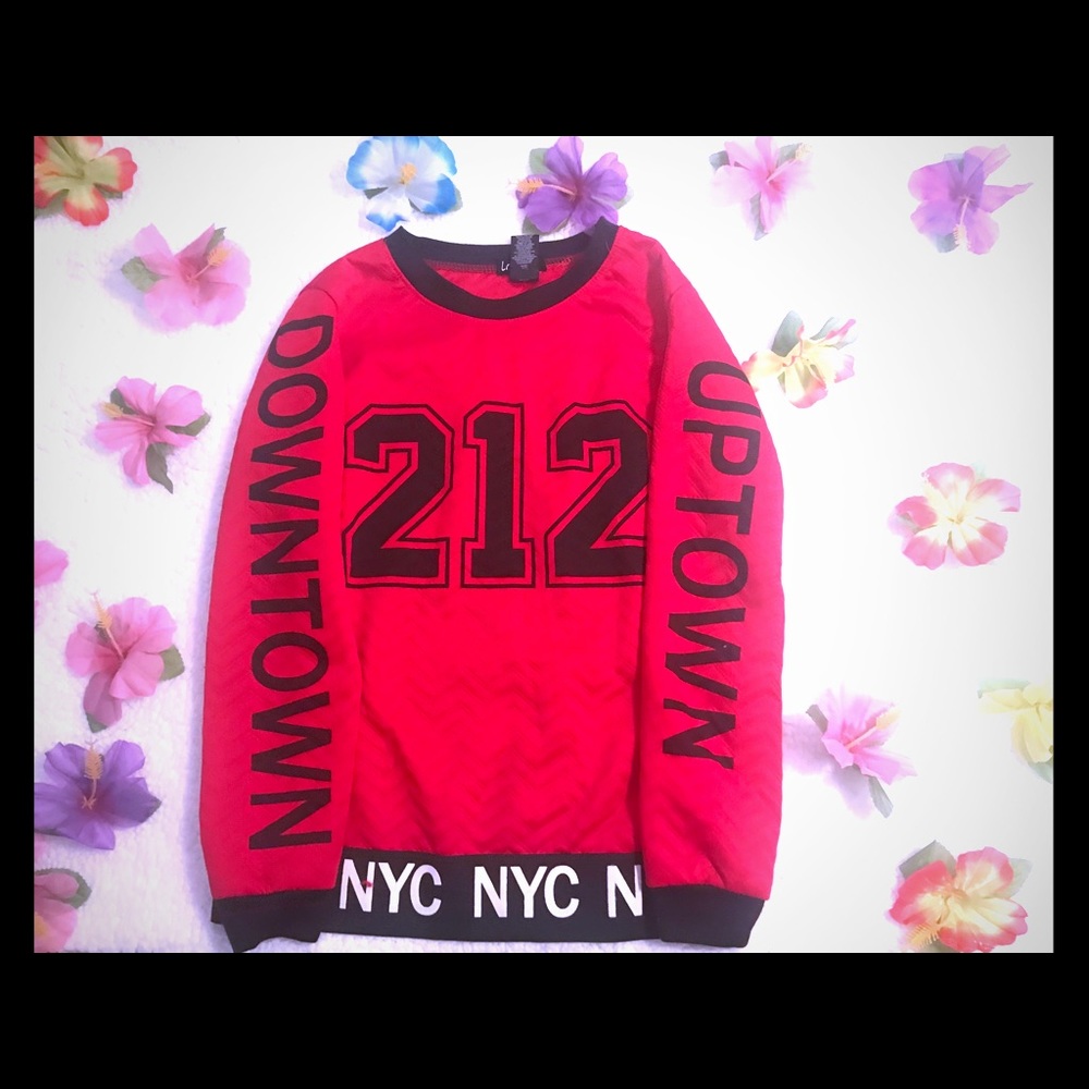 Sweatshirt
